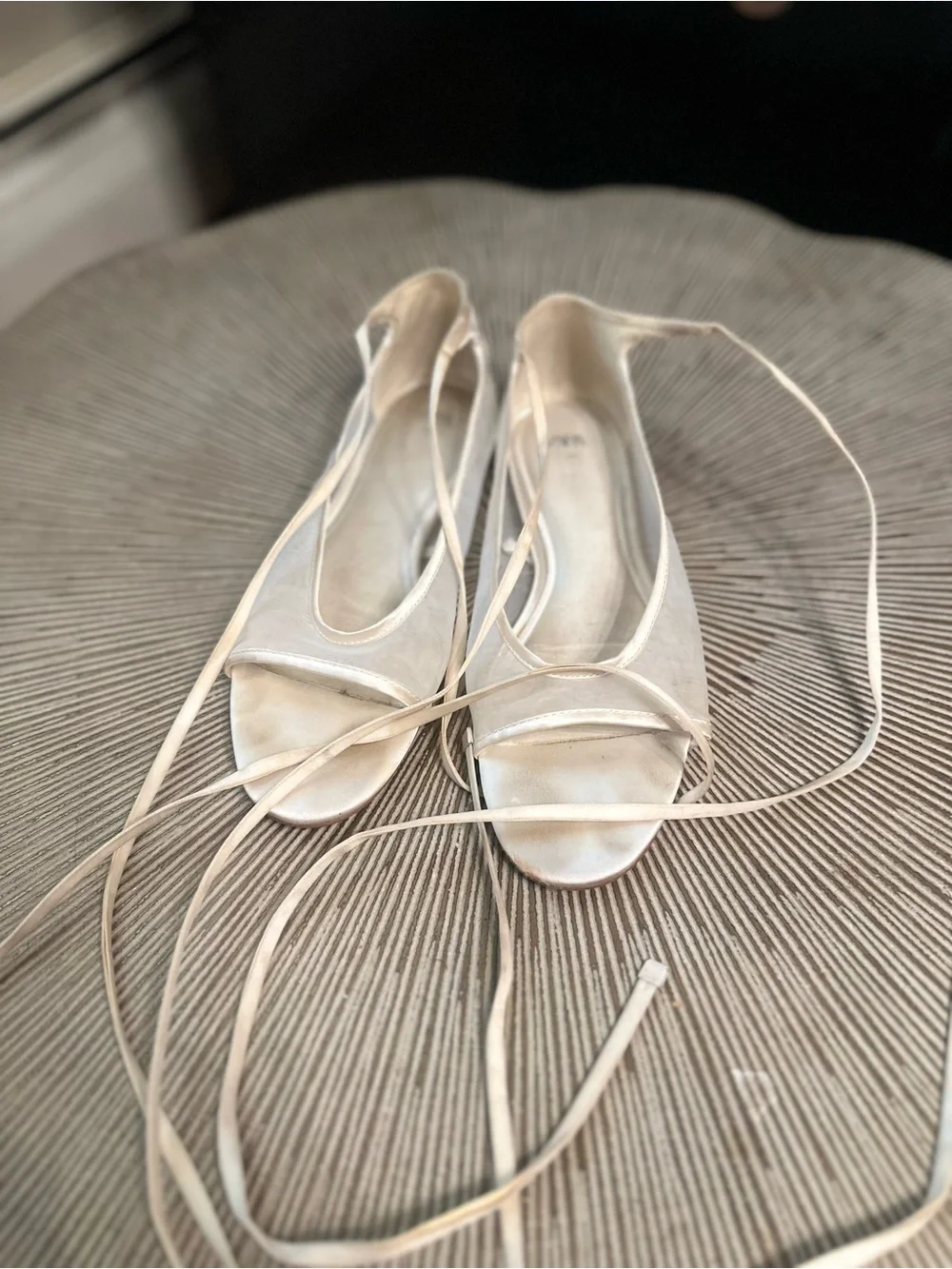 Zara mesh and satin flats - Picture 3 of 9